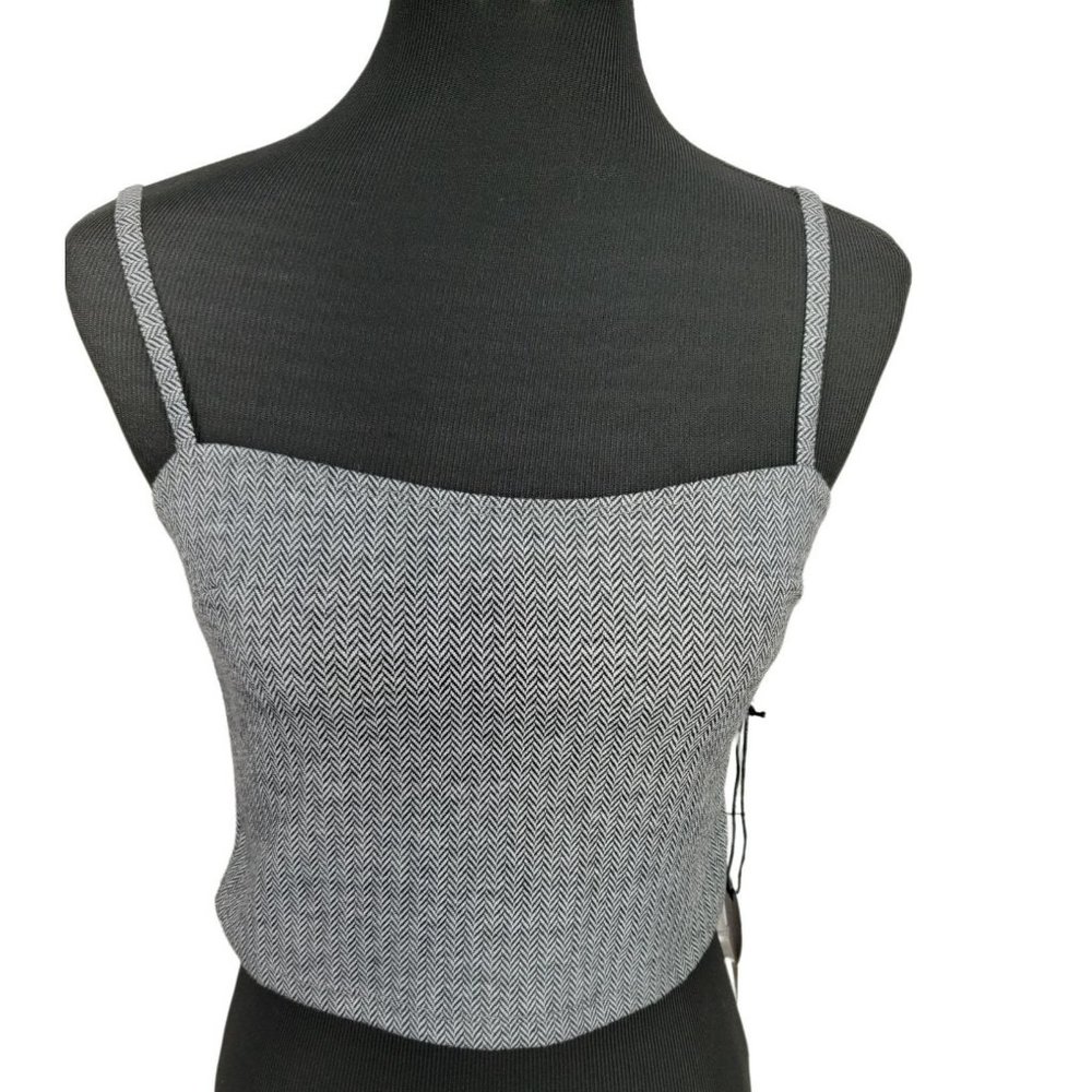 Popular Basic Women's Chevron Black White Cropped Fitted Tank Top‎ Size Large